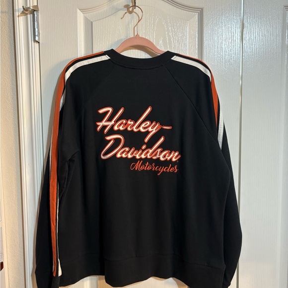 Women’s Harley-Davidson Black Top with Orange Logo - Picture 5 of 5